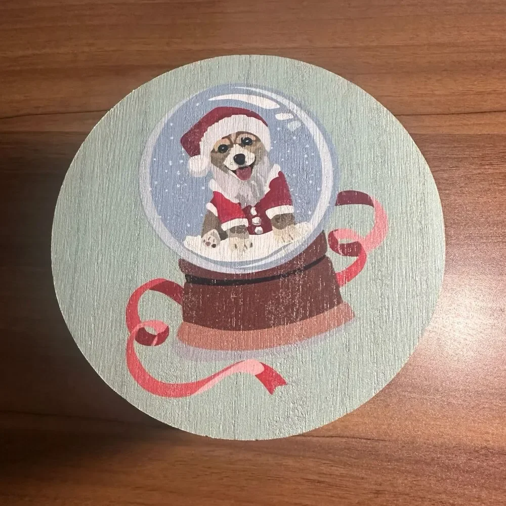 25oz Sand + Paws Holiday Corgi Candle